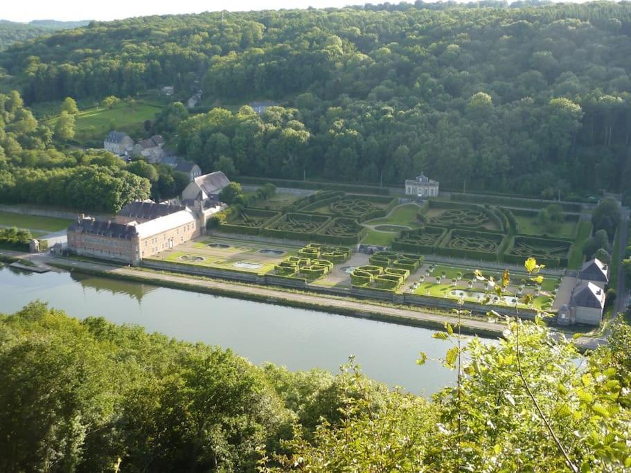 Laissez-Vous Enchanter Par La Vallee De La Meuse Hastiere-par-dela 외부 사진